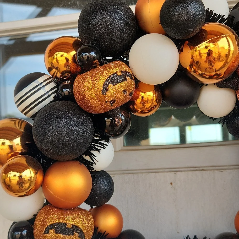 Halloween Black and Orange Bulb Wreath